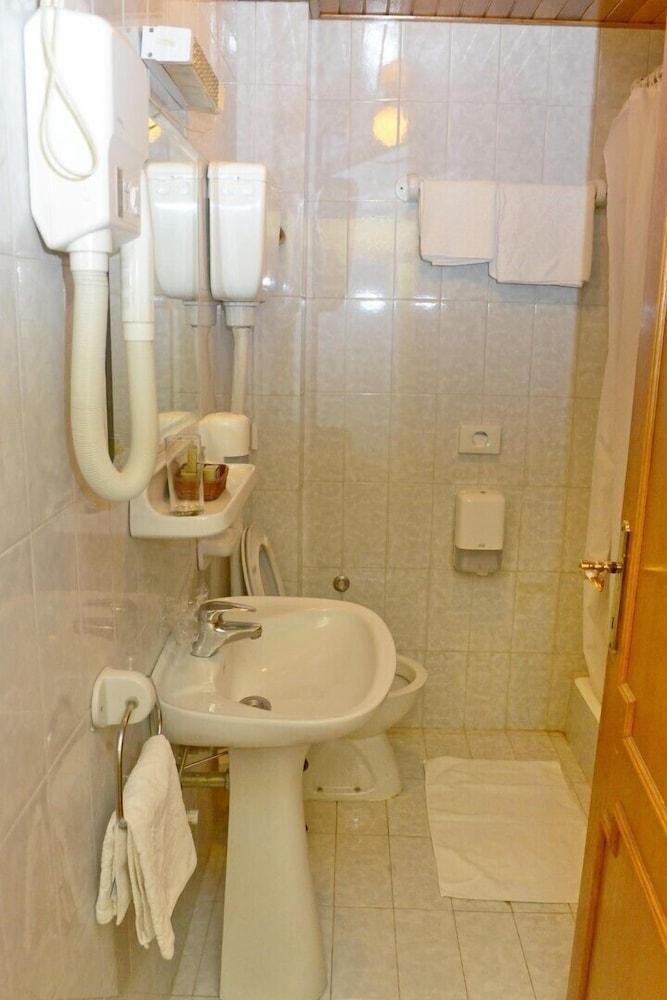 Hotel Marija 11/60