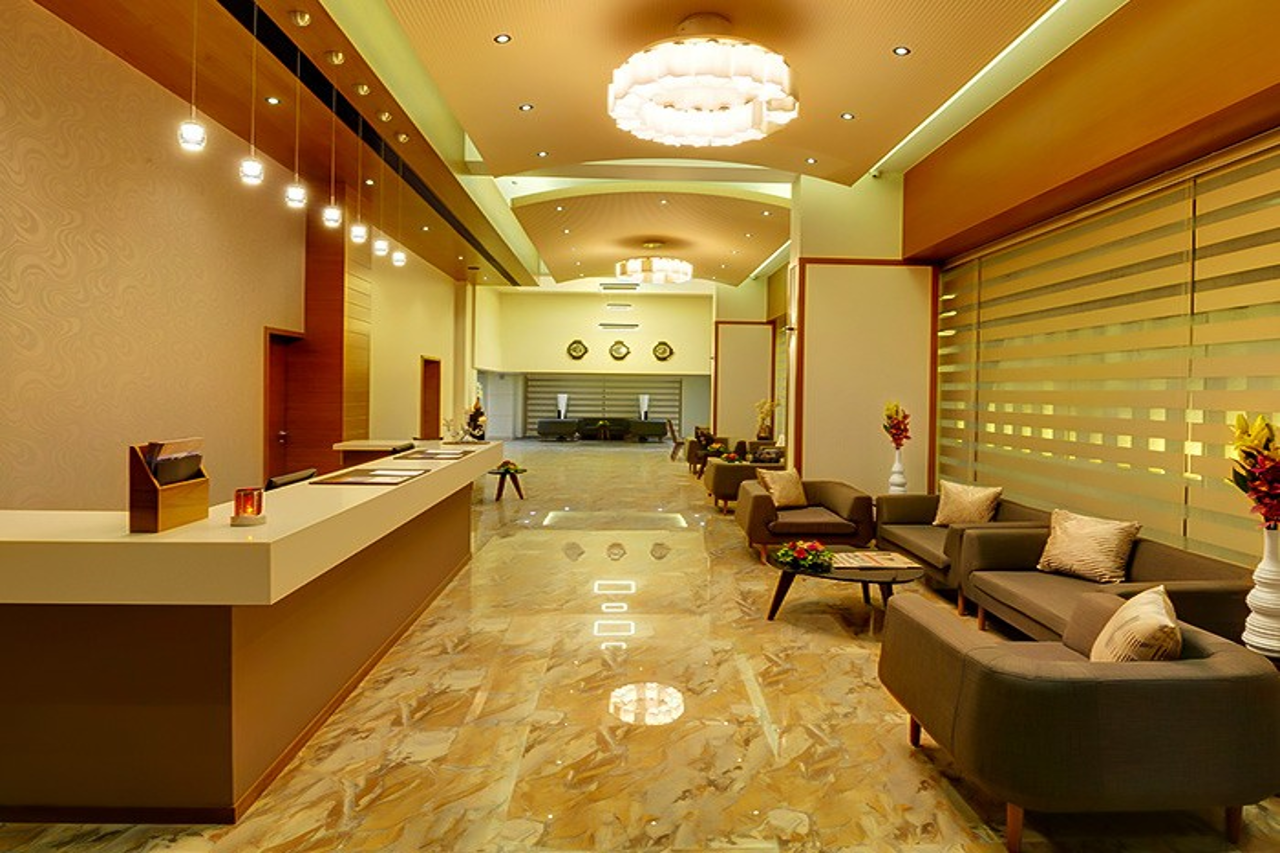 Hotel Suba Elite Vadodara 14/18