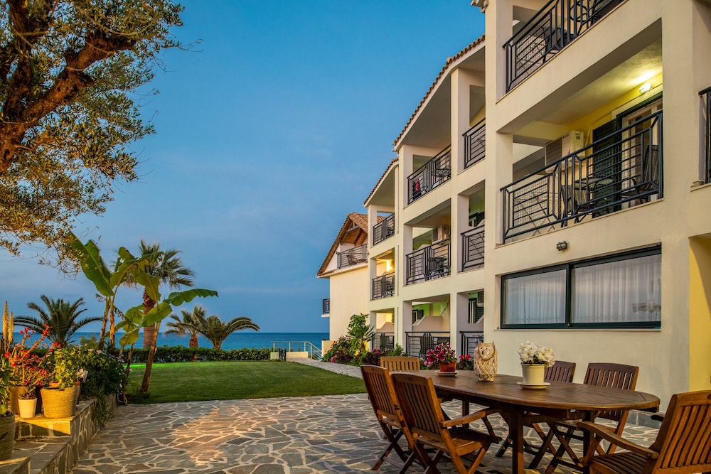 Sea View Hotel 6/61