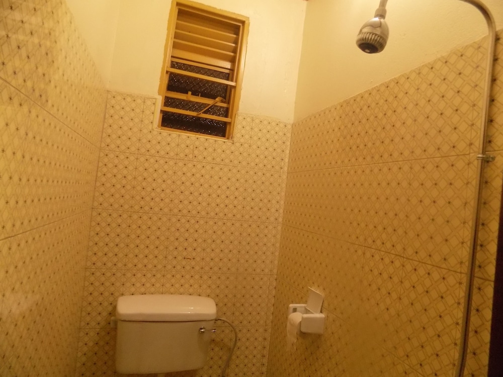 Hotel B Plus 21/23