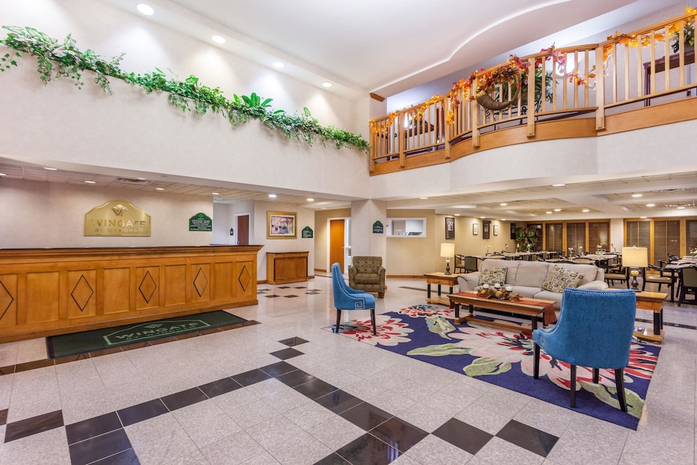 Spark by Hilton Winchester 6/30