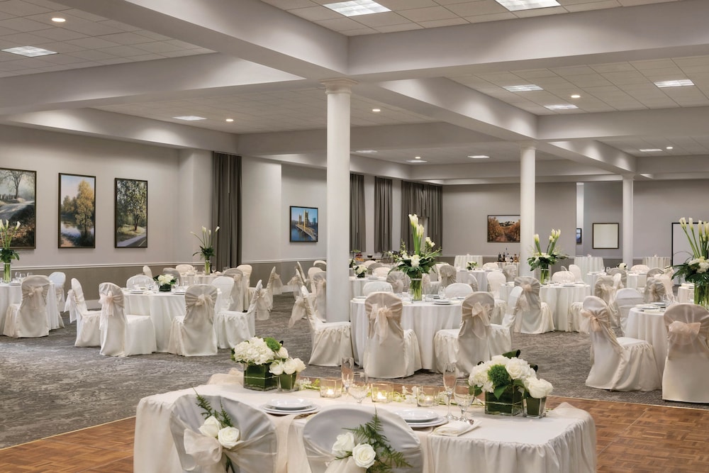 Four Points by Sheraton Sacramento International Airport 33/49