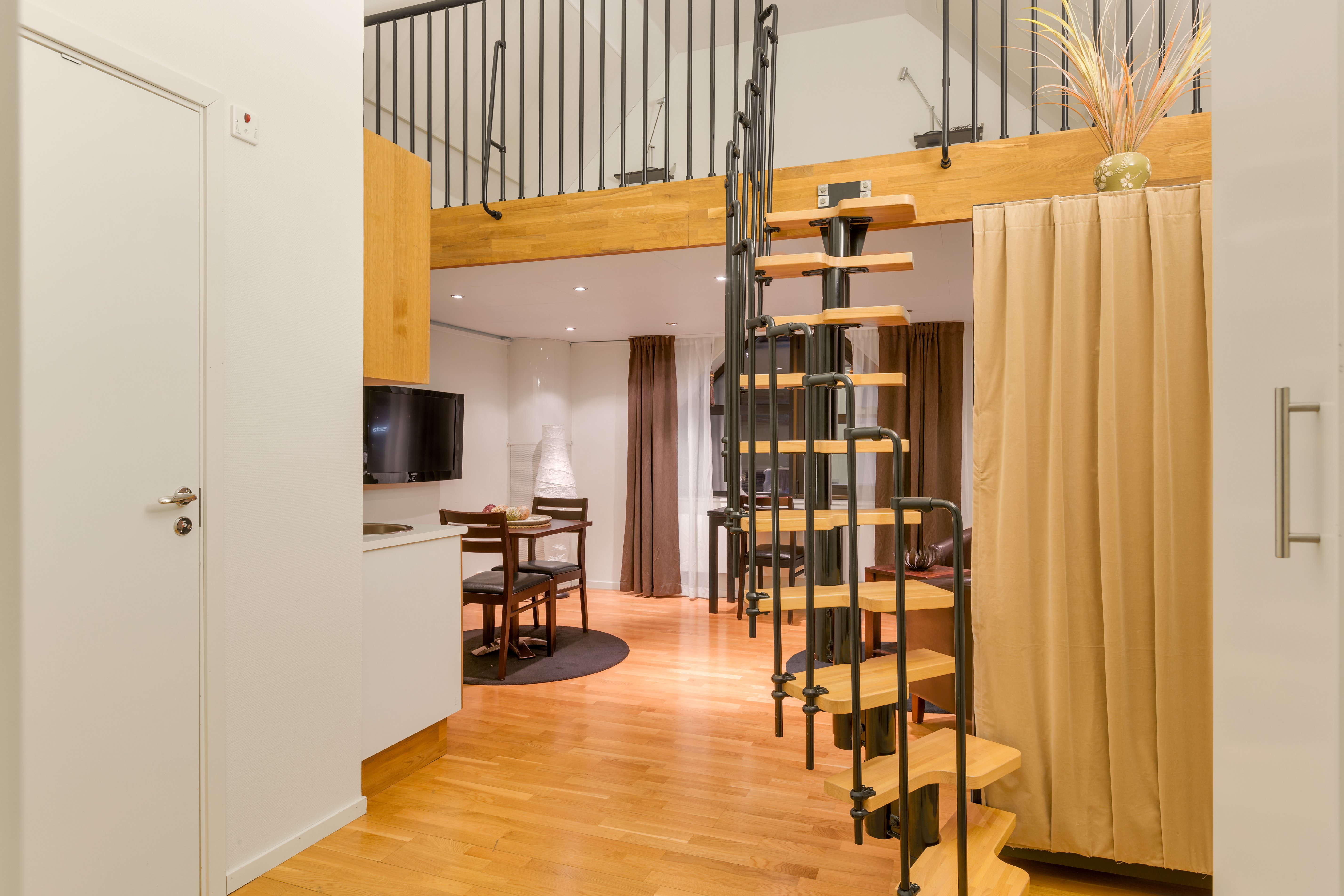 Hotell Fyrislund 11/13