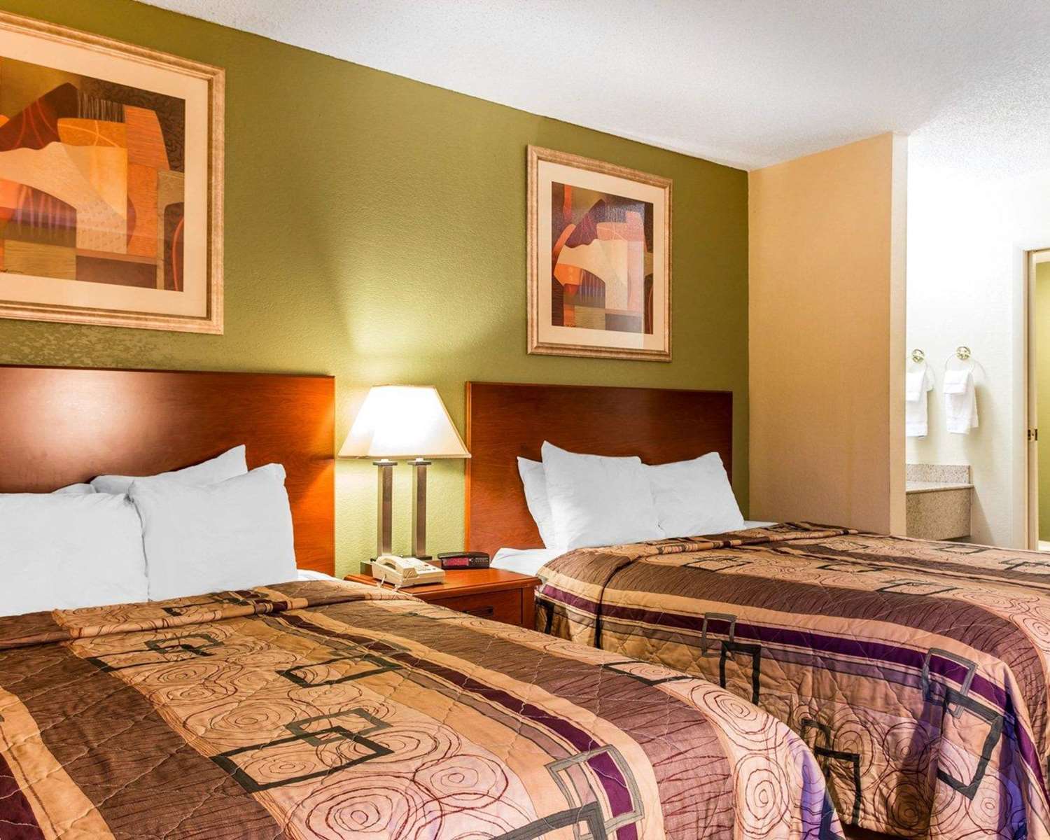 ROOM, 2 QUEEN BEDS