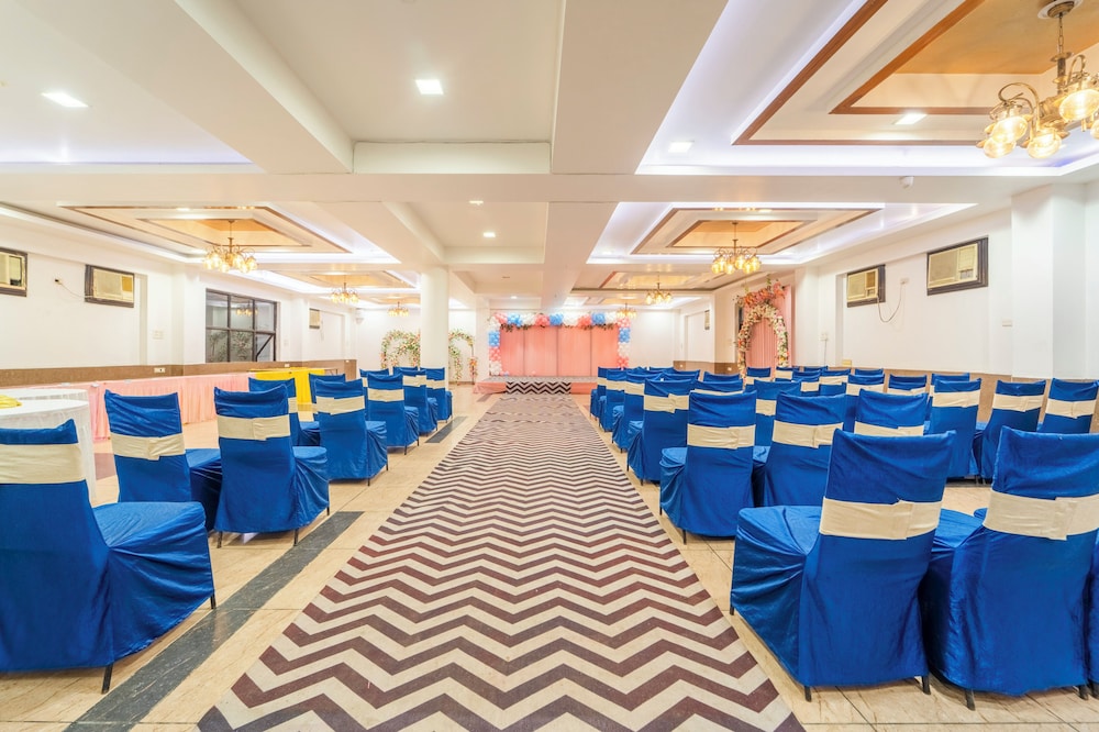 Treebo Shivam Inn 49/71