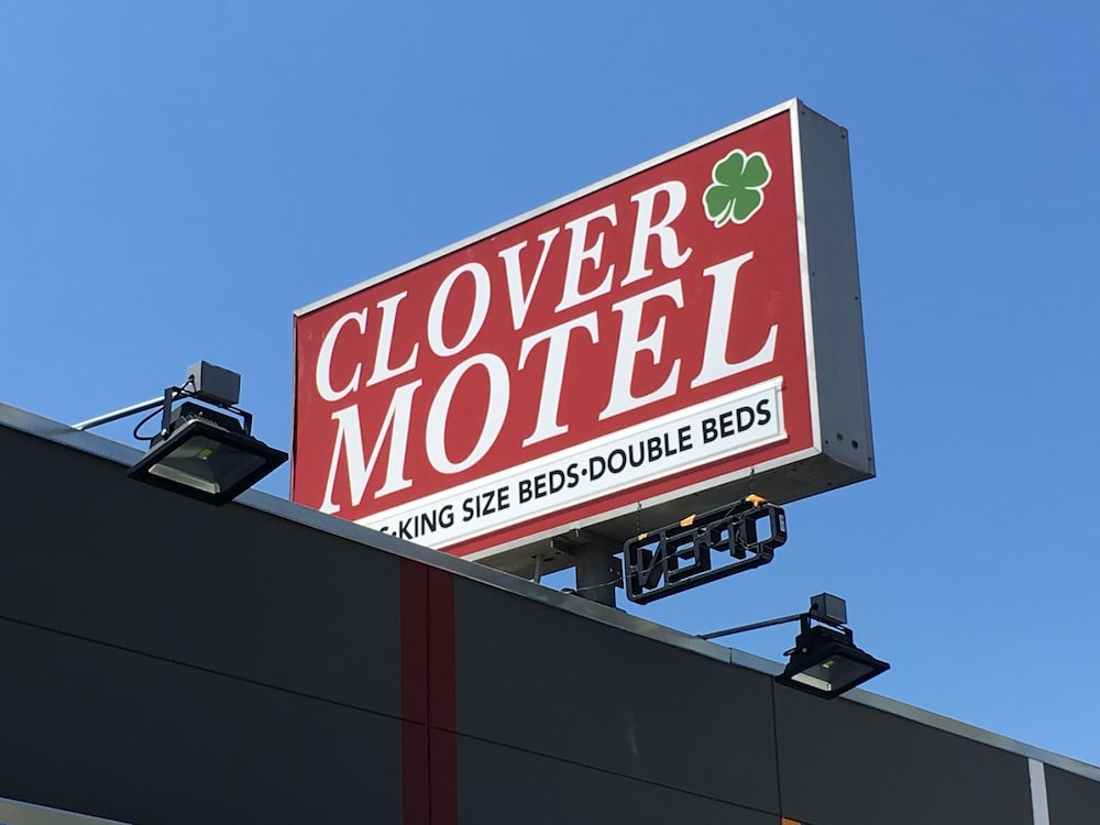 Clover Motel 2/28