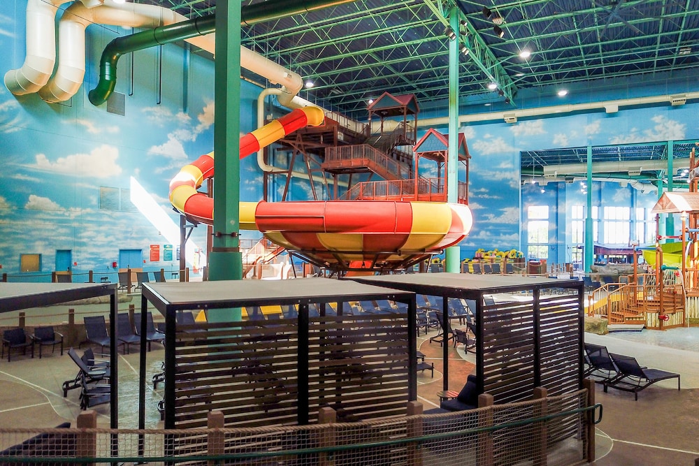 Great Wolf Lodge Illinois 18/46