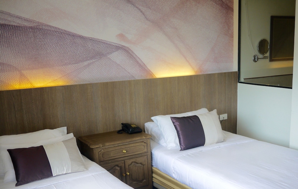 Issara Boutique Winery Hotel 11/78