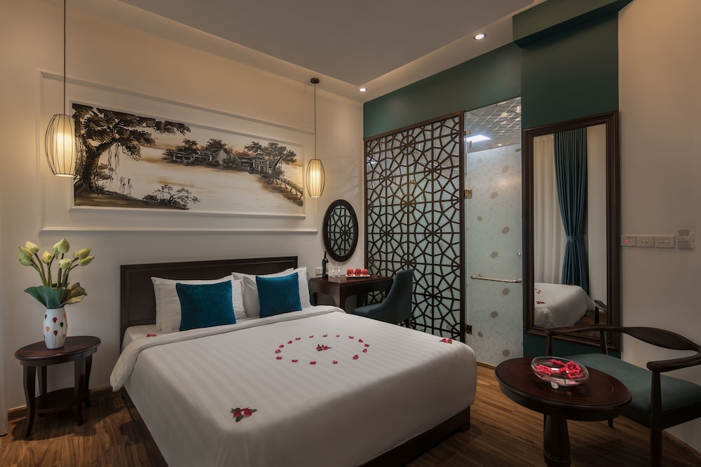 HANOI CHIC BOUTIQUE HOTEL 54/74