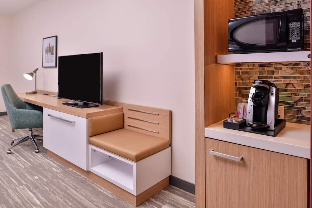 Hilton Garden Inn Kansas City Airport 46/51