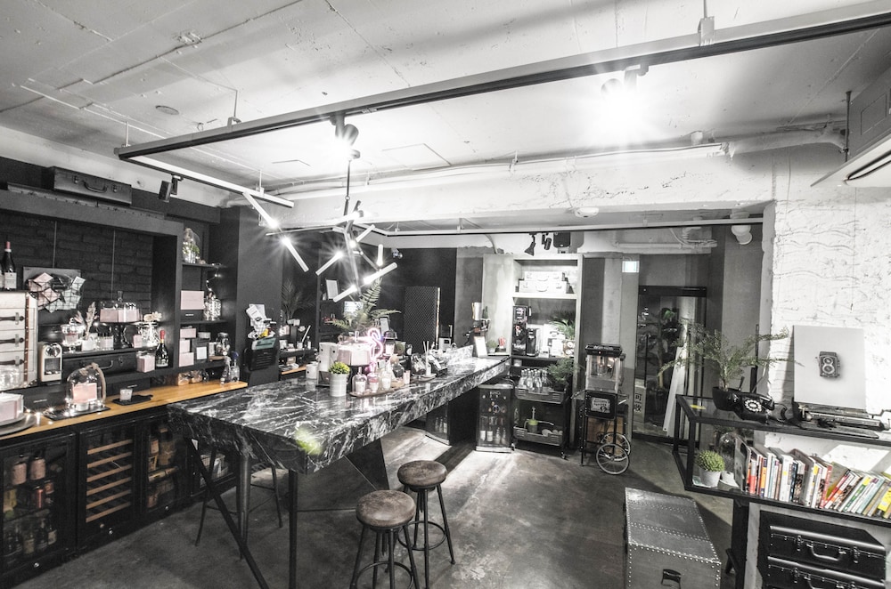 Mmmio Ii Design Residence 27/35