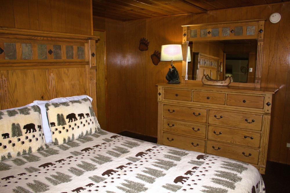 Goldmine Lodge 13/50