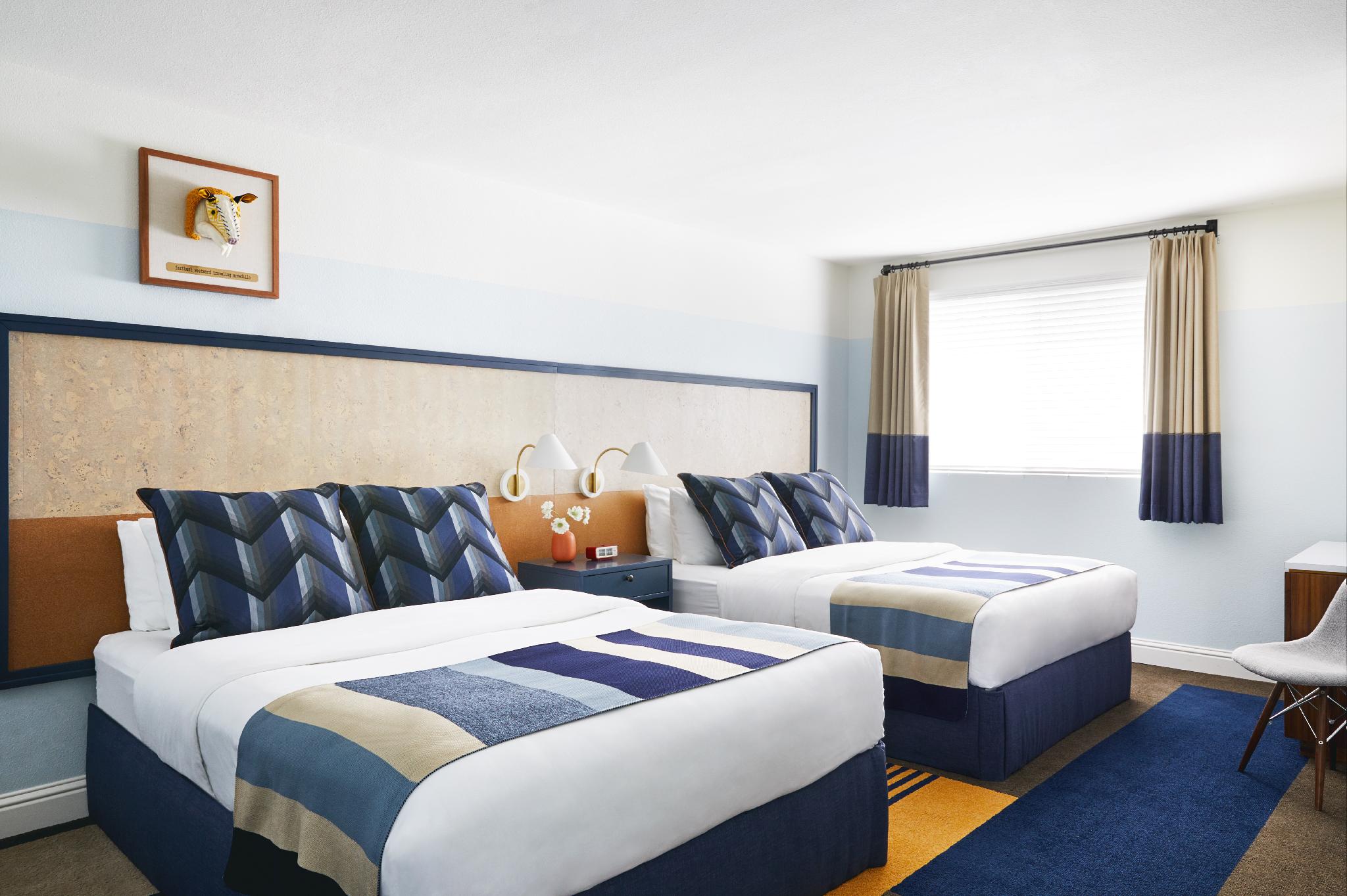Retro, Classic, 2 Queen Beds
