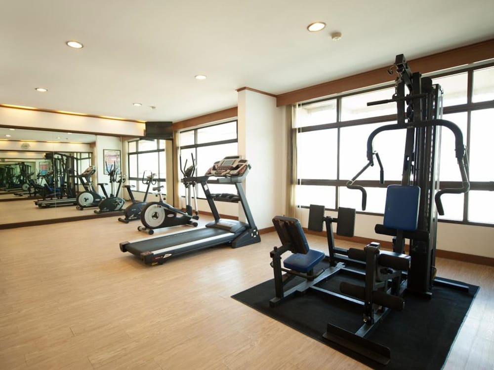 Pinnacle Lumpinee Park Hotel 25/47