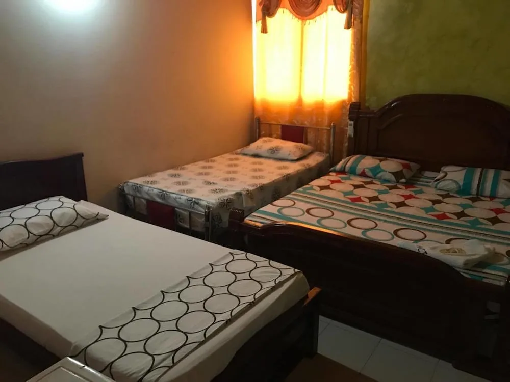 Hotel Colonial Inn 19/26