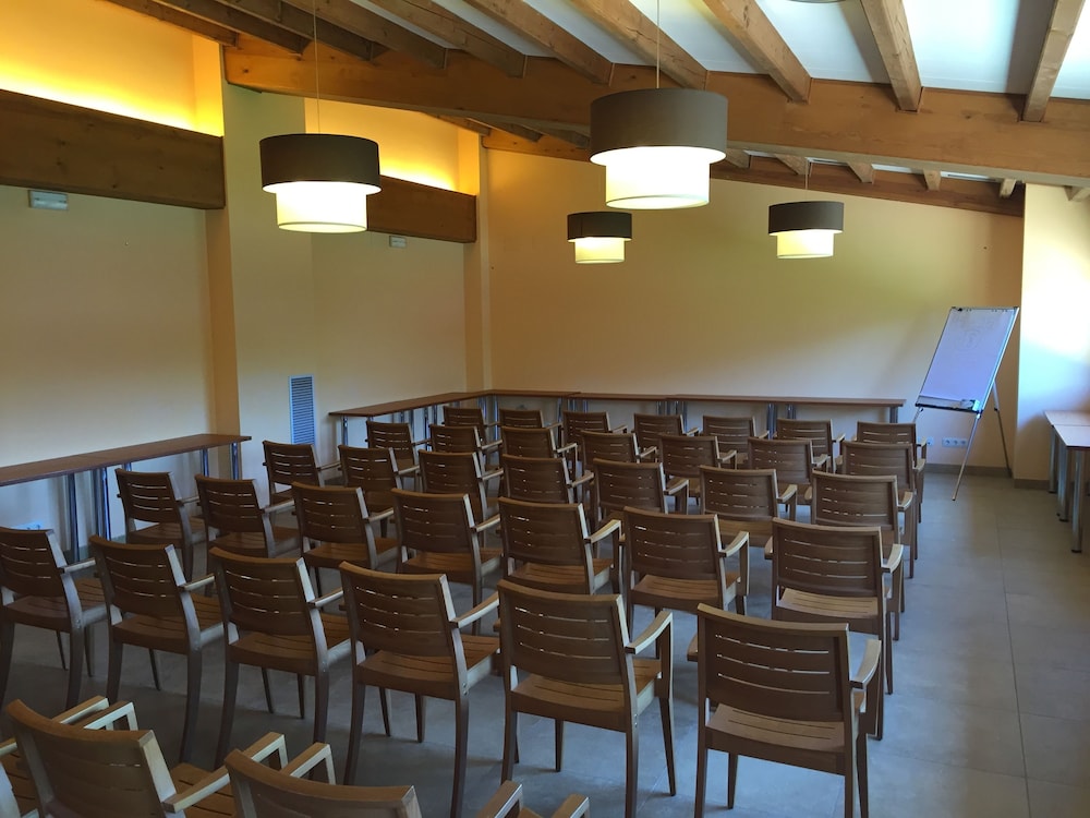 Hotel Vall de Bas 44/55
