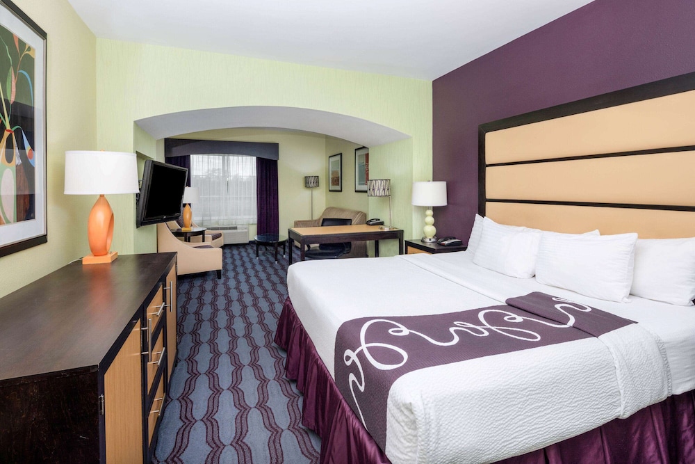 La Quinta Inn & Suites by Wyndham Hinesville - Fort Stewart 15/56