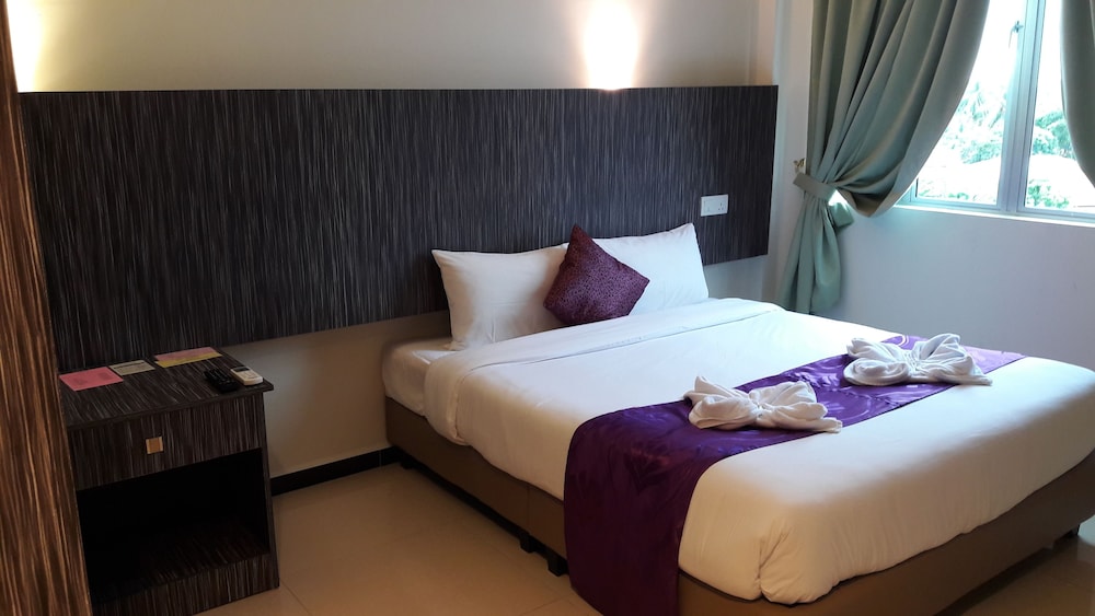 Salsa Resort Langkawi 10/21