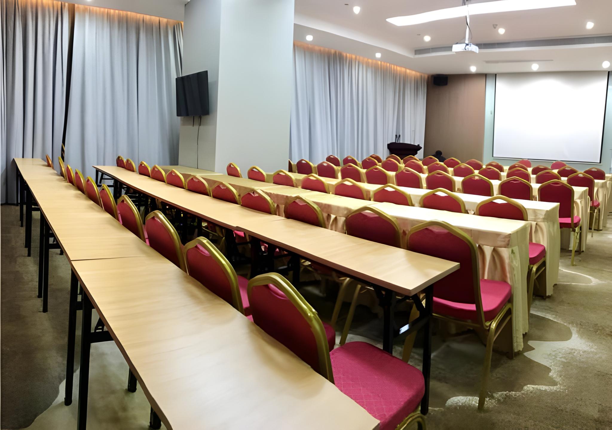 Borrman Hotel Liuzhou Guizhong Avenue Liugao 50/59
