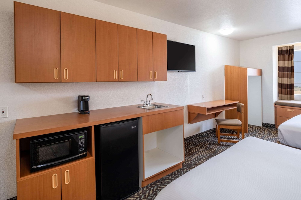 Microtel Inn & Suites By Wyndham Salt Lake City Airport 27/47