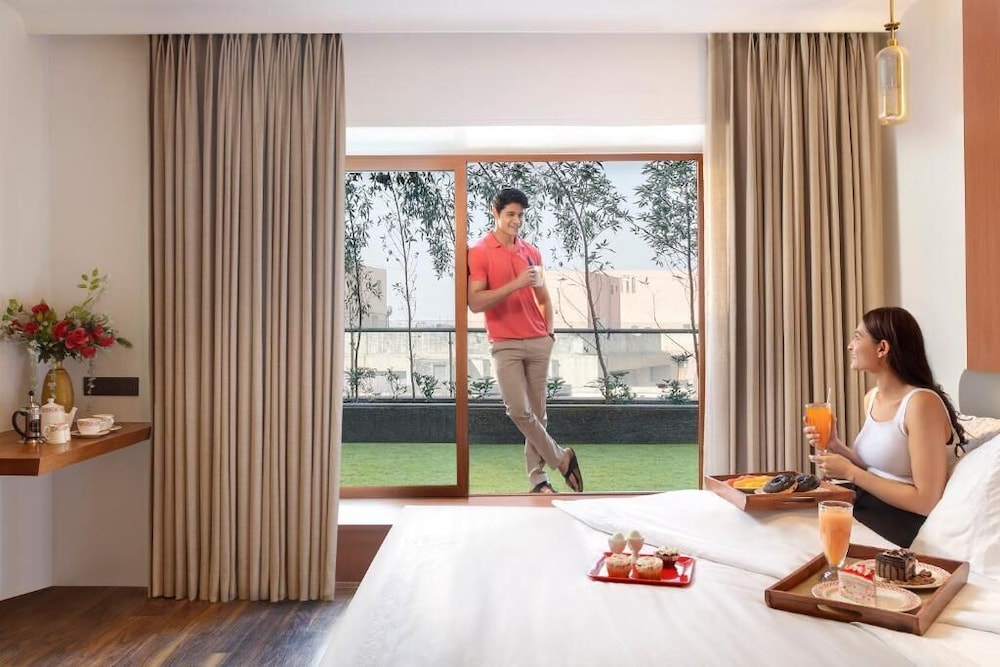 Welcomhotel by ITC Hotels, Ashram Road, Ahmedabad 31/71