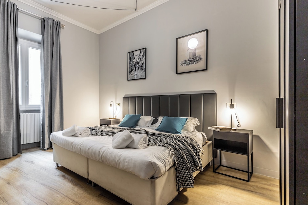 Flatinrome Deluxe Rooms 9/50