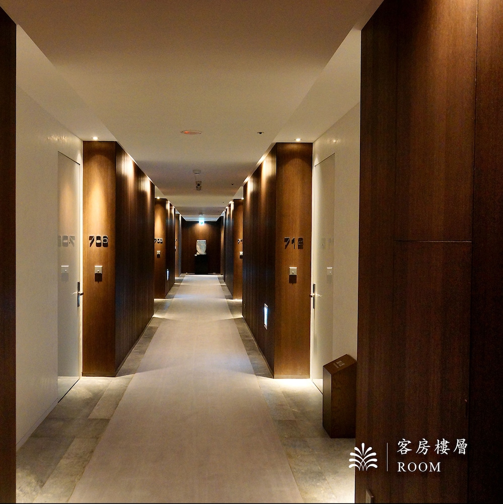 Hotel Royal Beitou 63/66