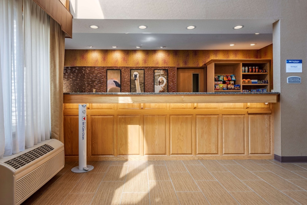 Best Western Plus Chelsea Hotel 7/37