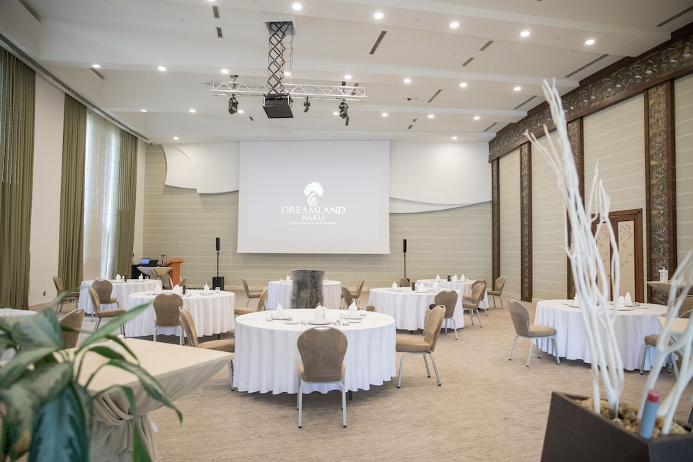 Dreamland Golf Hotel Baku 58/69