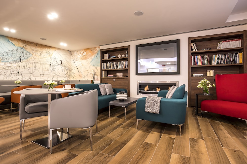 43 Station Hotel 46/61