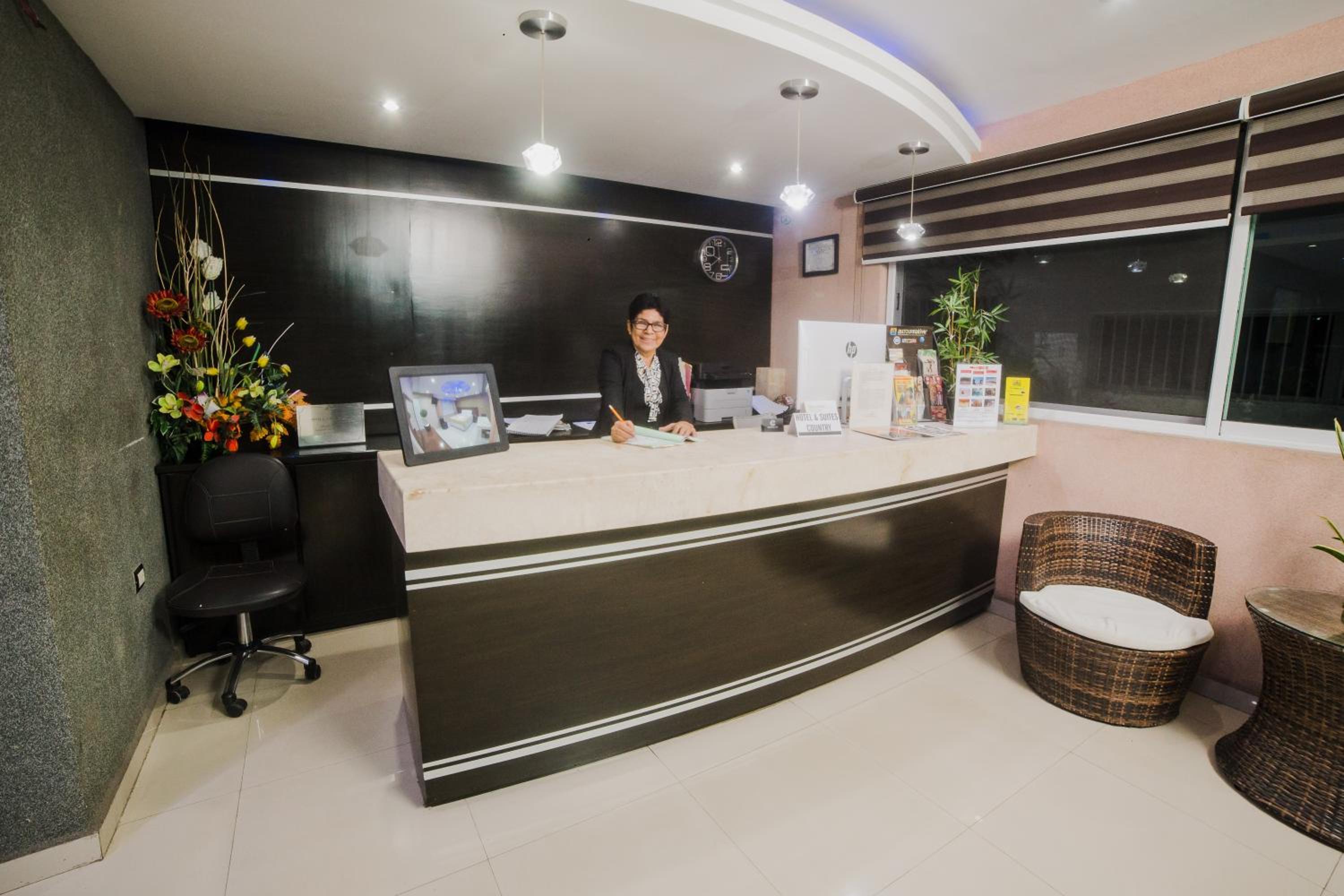 Hotel & Suites Country 7/50
