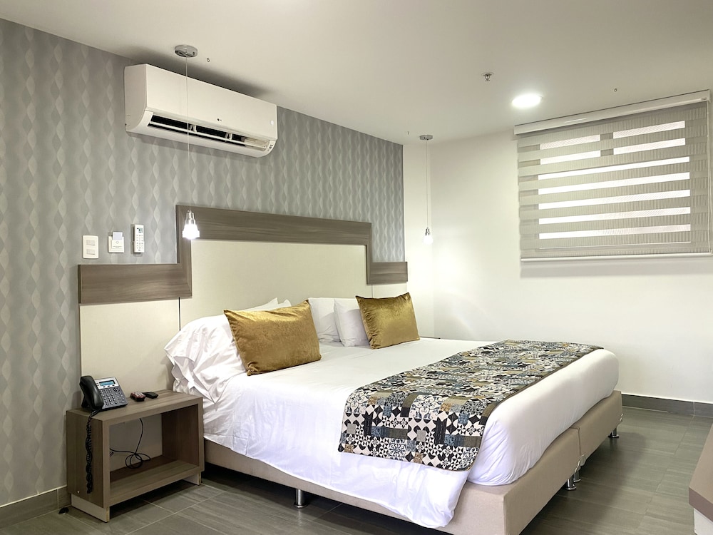 Seven Inn Hotel By Colombiaclick 6/50