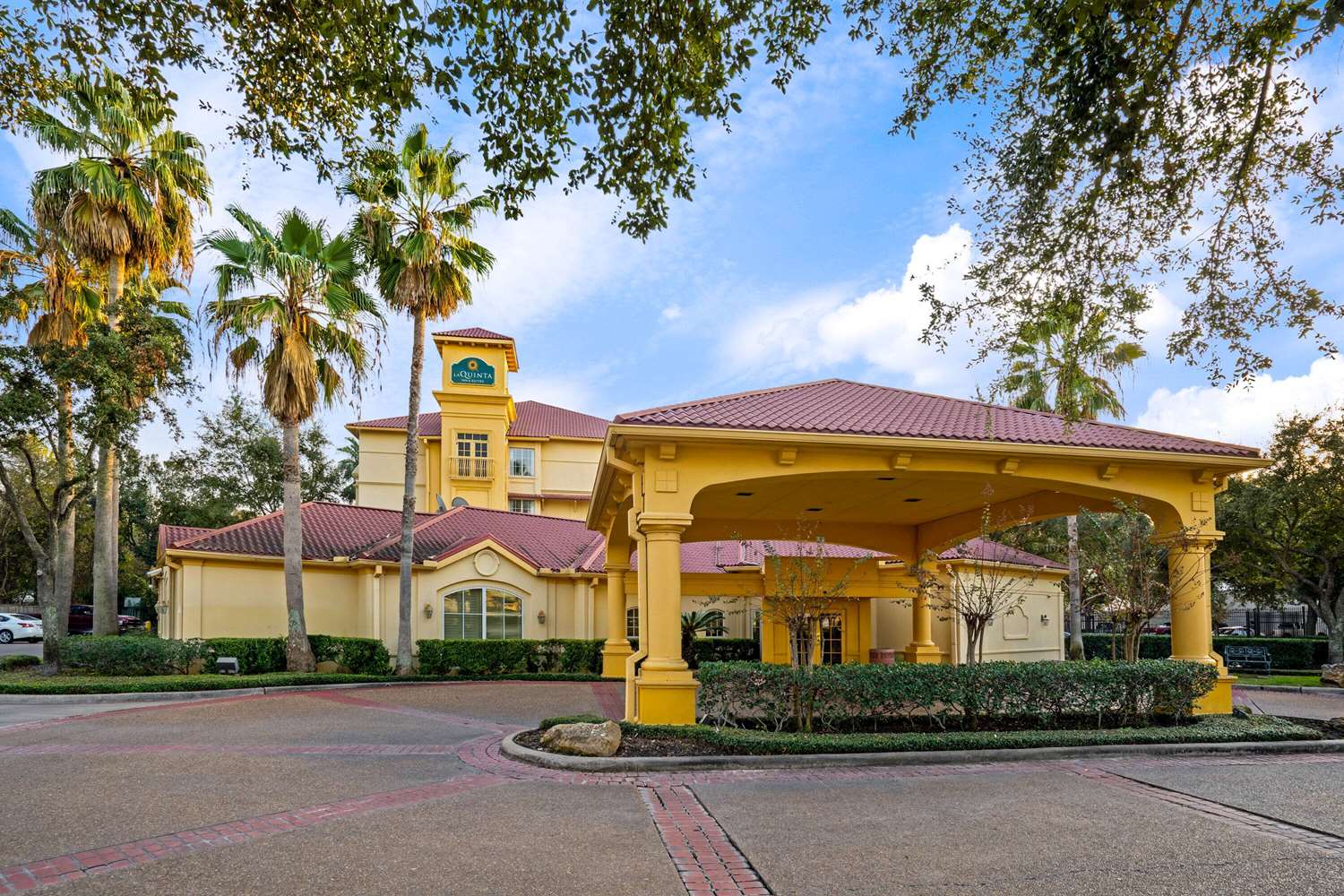 La Quinta Inn & Suites by Wyndham Houston West Park 10 15/19