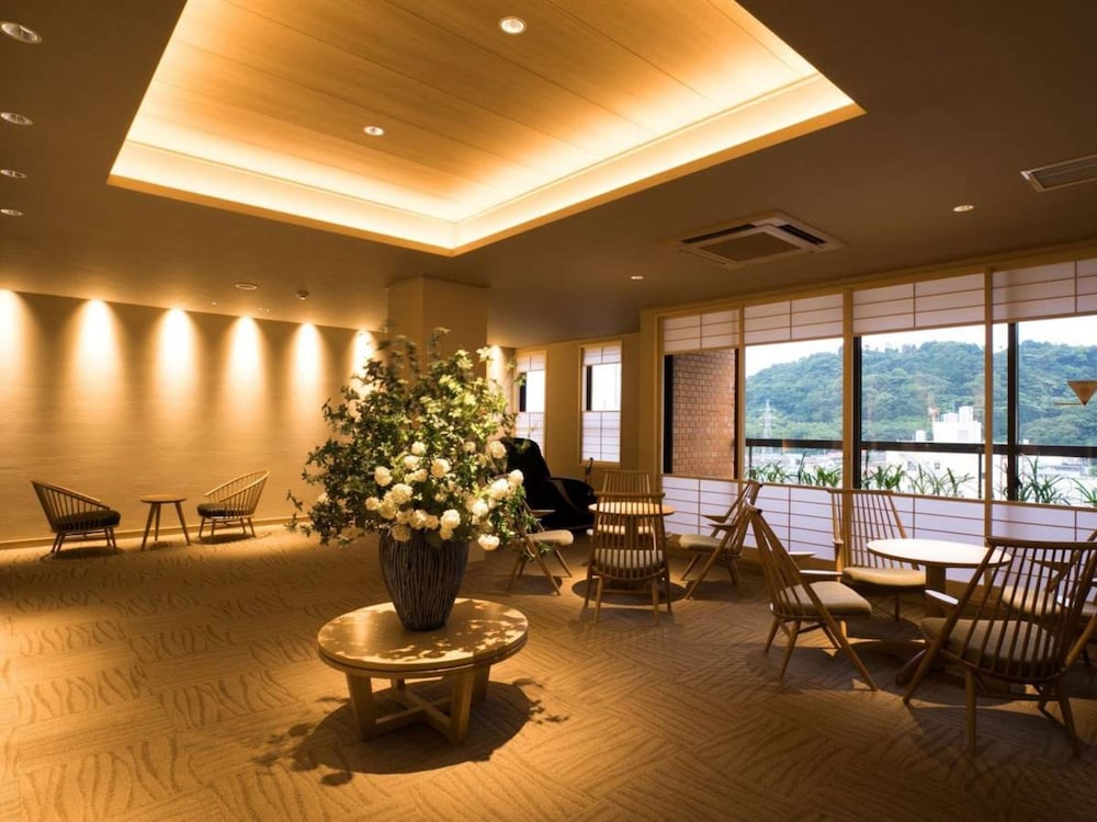 Hotel Shiroyama 43/63