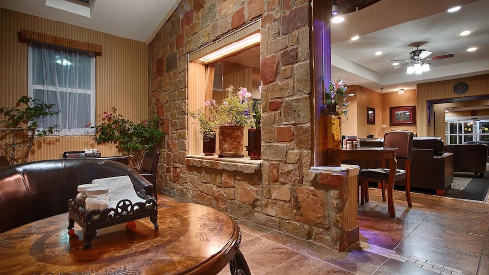 Blanco River Hotel Ex Blanco Luxury Inn Suites 48/59