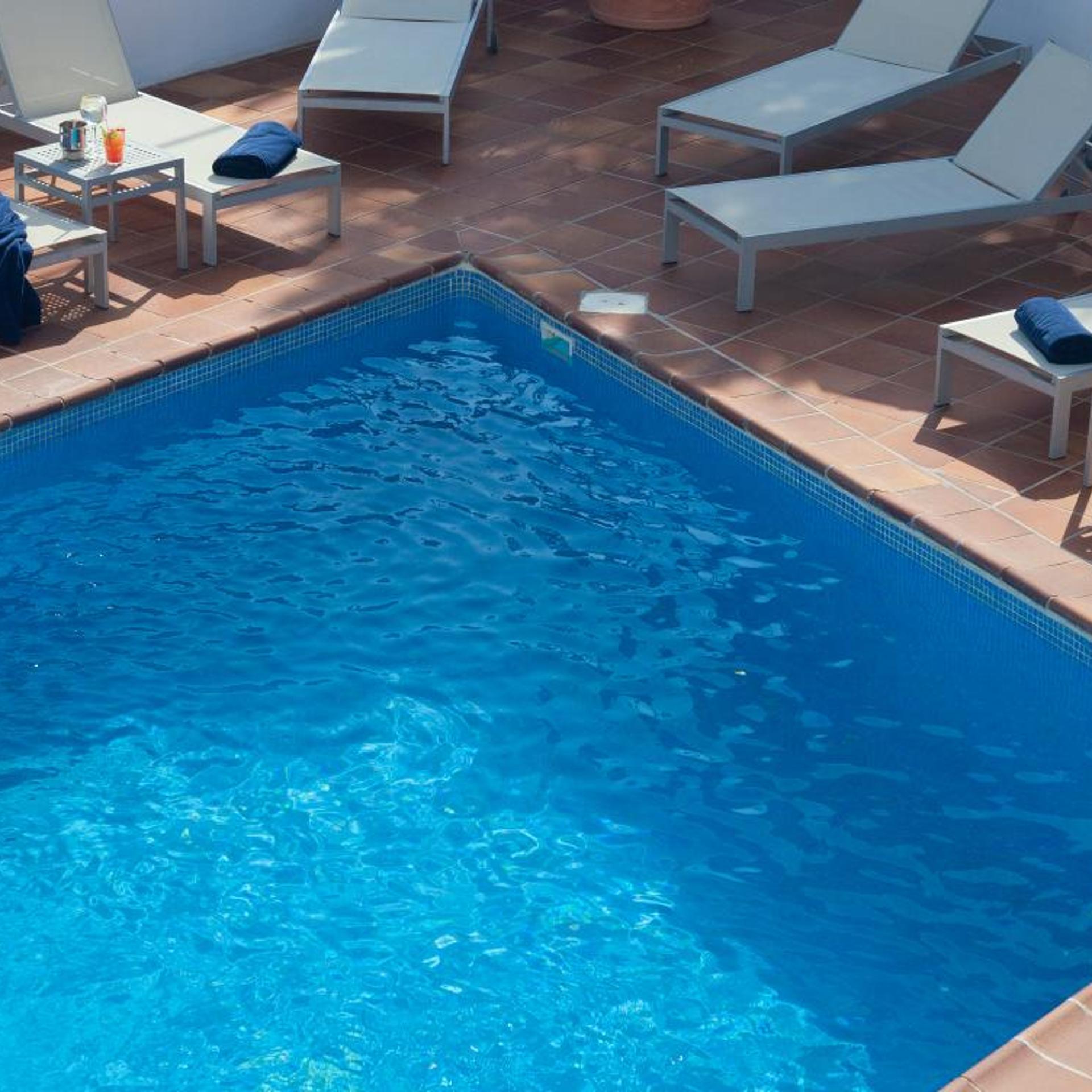 Rocaplana Hostal 33/49