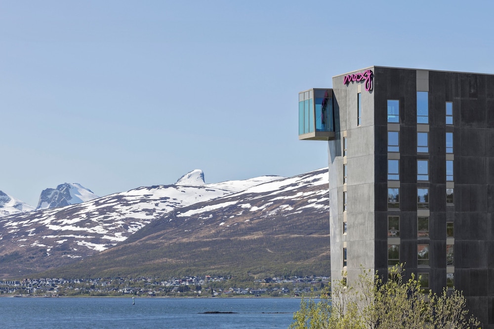 Moxy Tromso 42/48