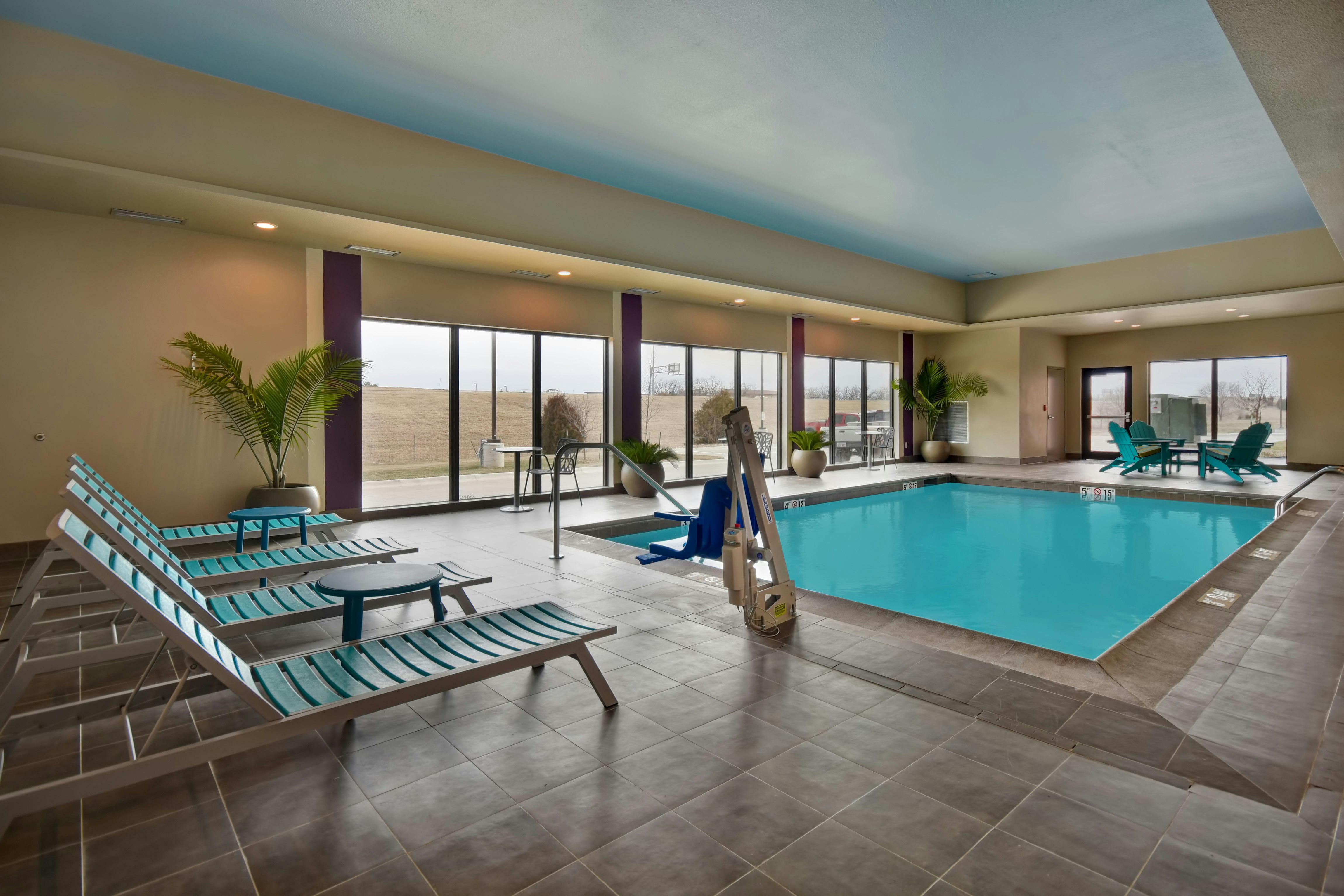 Home2 Suites By Hilton Wichita Northeast 25/48
