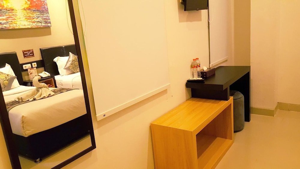 Sunrise Hotel Jogja 25/40