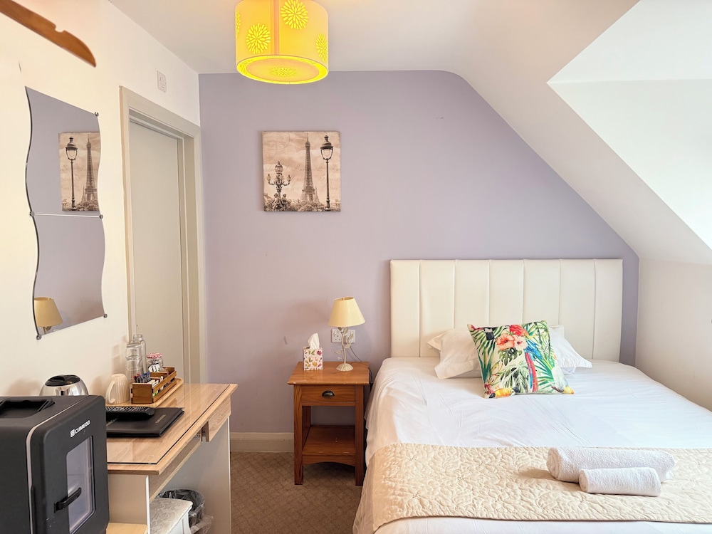 غرفة أساسية بسرير مزدوج، Oxford Guest House 2/4