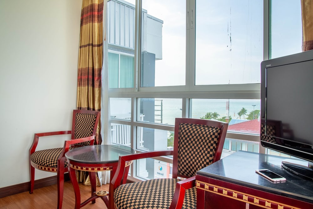 Jomtien Hisotel 46/62