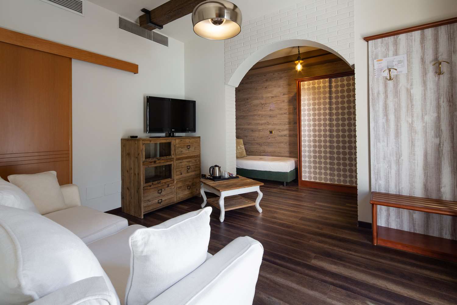 Best Western Maison B Hotel 14/25