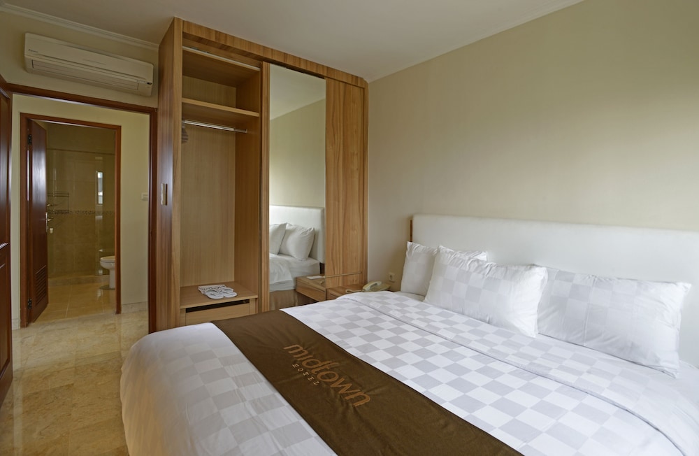 Midtown Residence Simatupang Jakarta 10/78