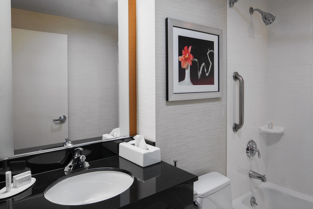 Fairfield Inn And Suites New York Manhattan Downtown East 8/29