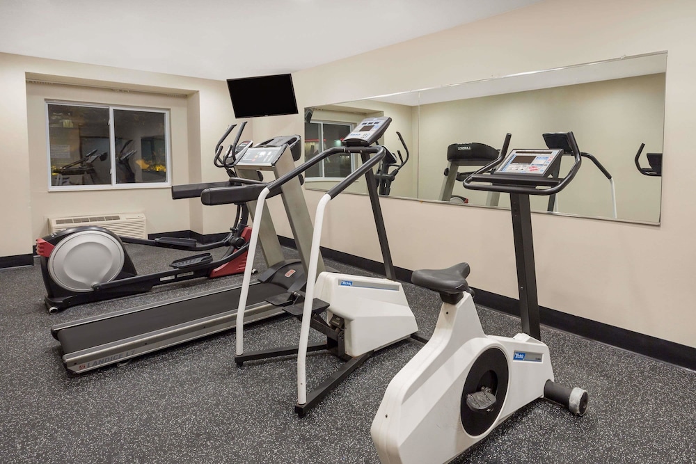 Microtel Inn Suites By Wyndham Richmond Airport 27/37