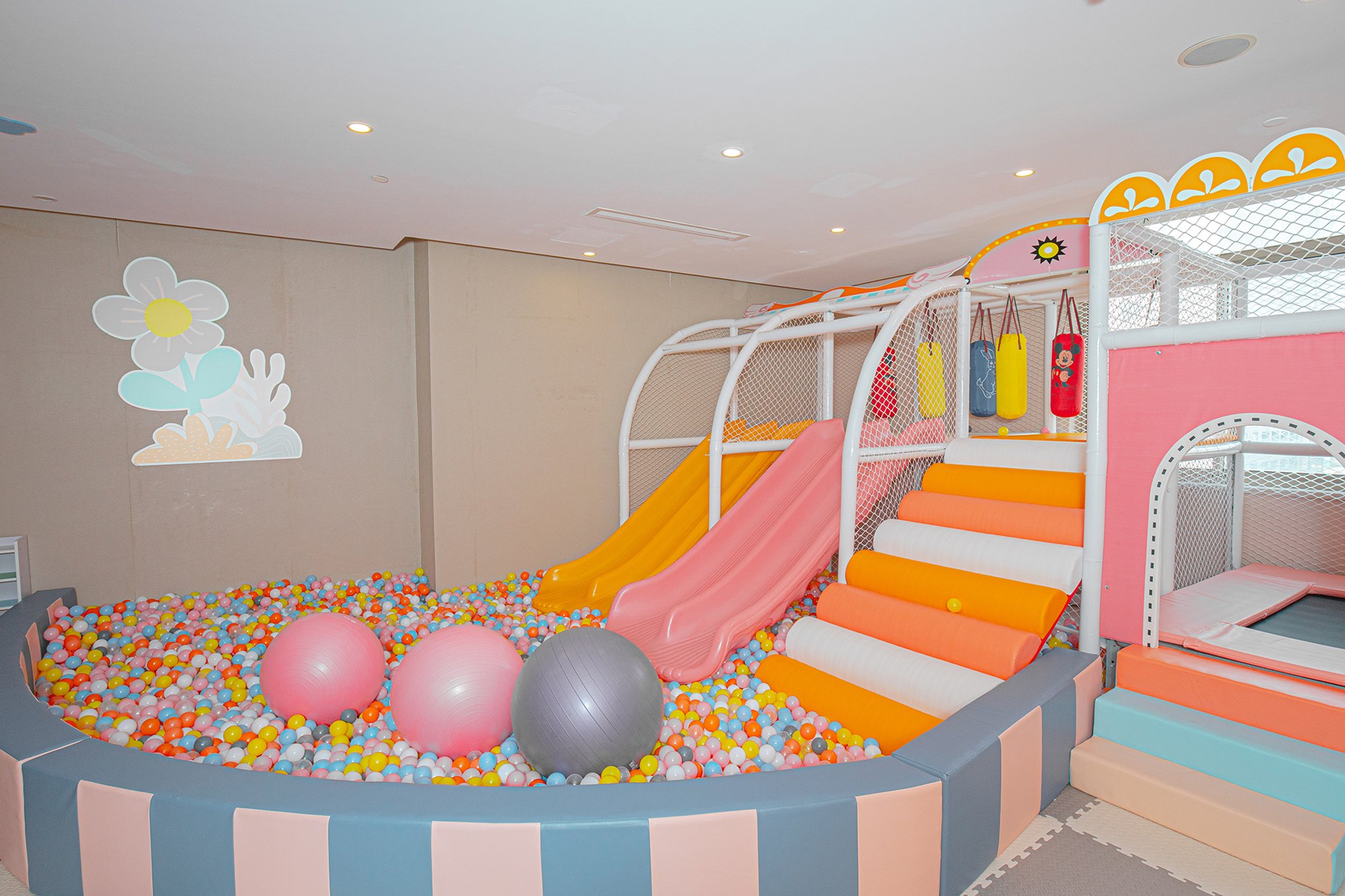 CROWNE PLAZA ZHENJIANG 67/76