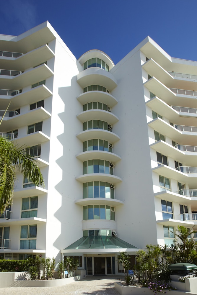 MARINERS NORTH HOLIDAY APARTMENTS 3/77