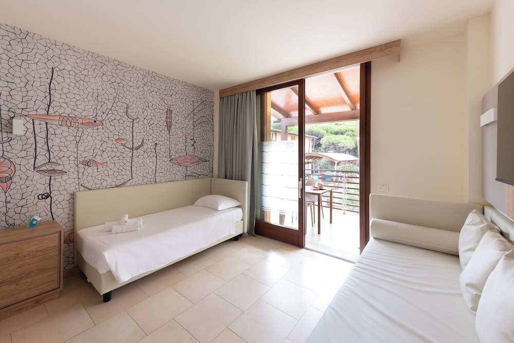 Canado Club Family Village 6/50