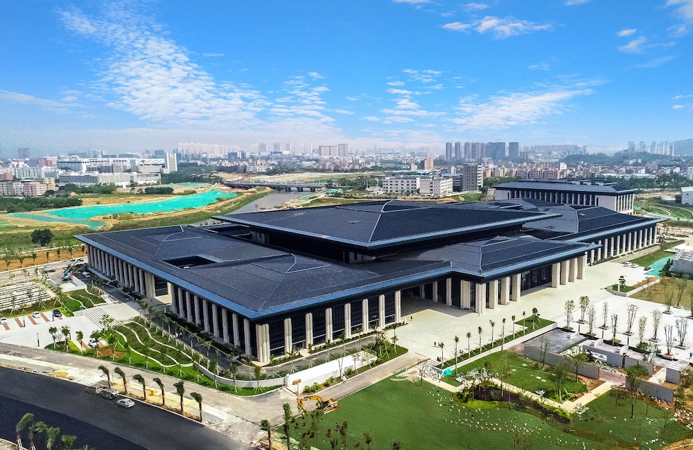 Grand Skylight International Pingshan photo2