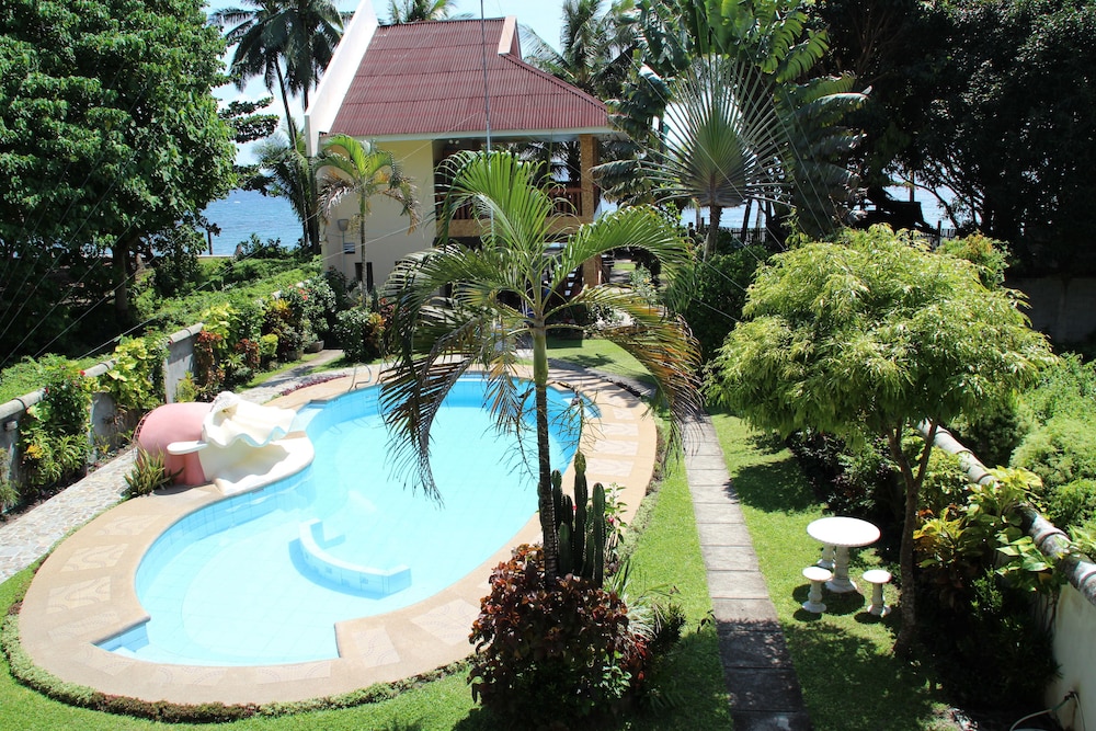 Wellbeach Dive Resort 67/74